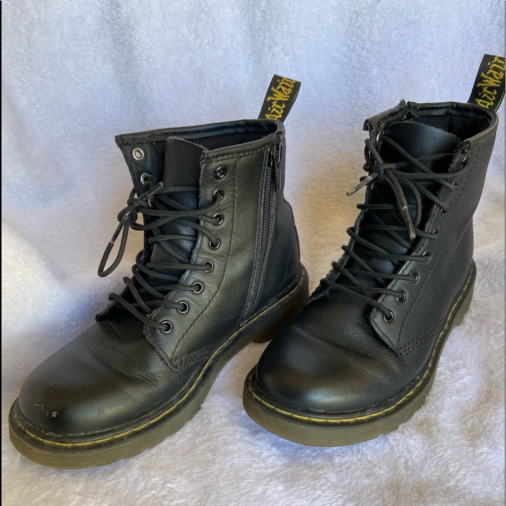 Dr. Martens Delaney Black Leather Boots